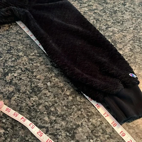 Champion faux fur hoodie S - Picture 7 of 9